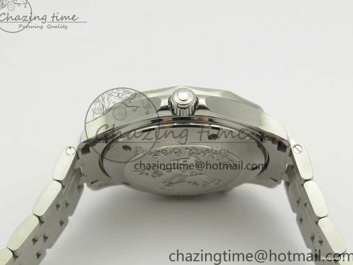 0227 HighQuality Seamaster 300M Chronometer SS Black OMF 1:1 Best Edition on SS Bracelet A2824 (Black Balance Wheel) V 7954